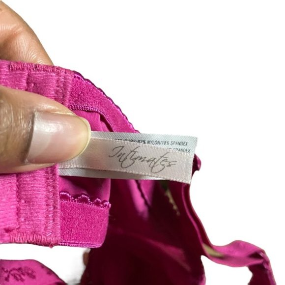 Intimates Women's Pink Patterned Underwire Bra - Picture 5 of 7